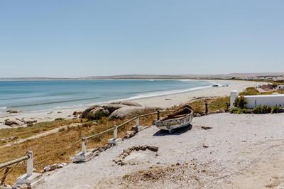 Bo Bakkies 2 - Paternoster Rentals